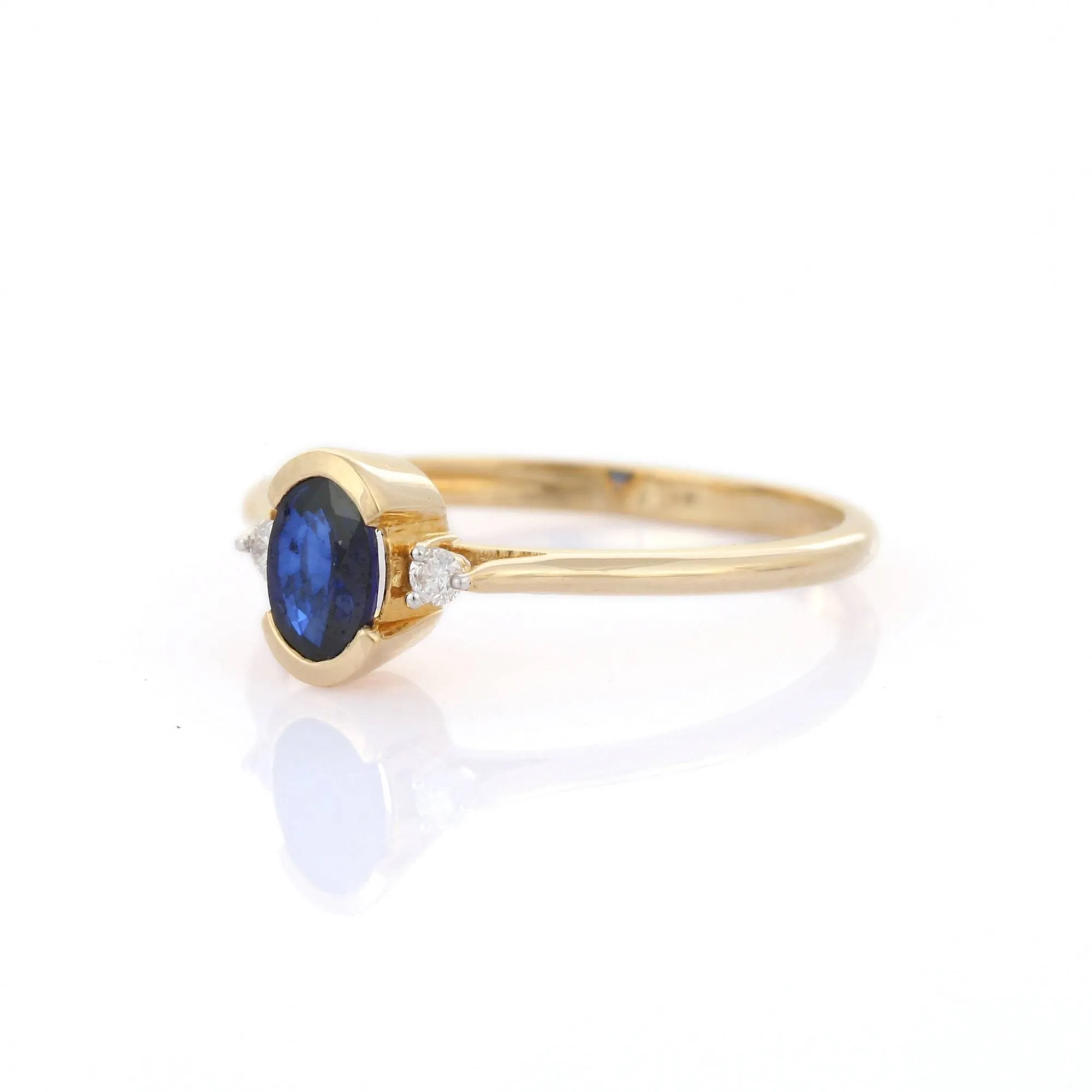 18K Yellow Gold Sapphire Ring