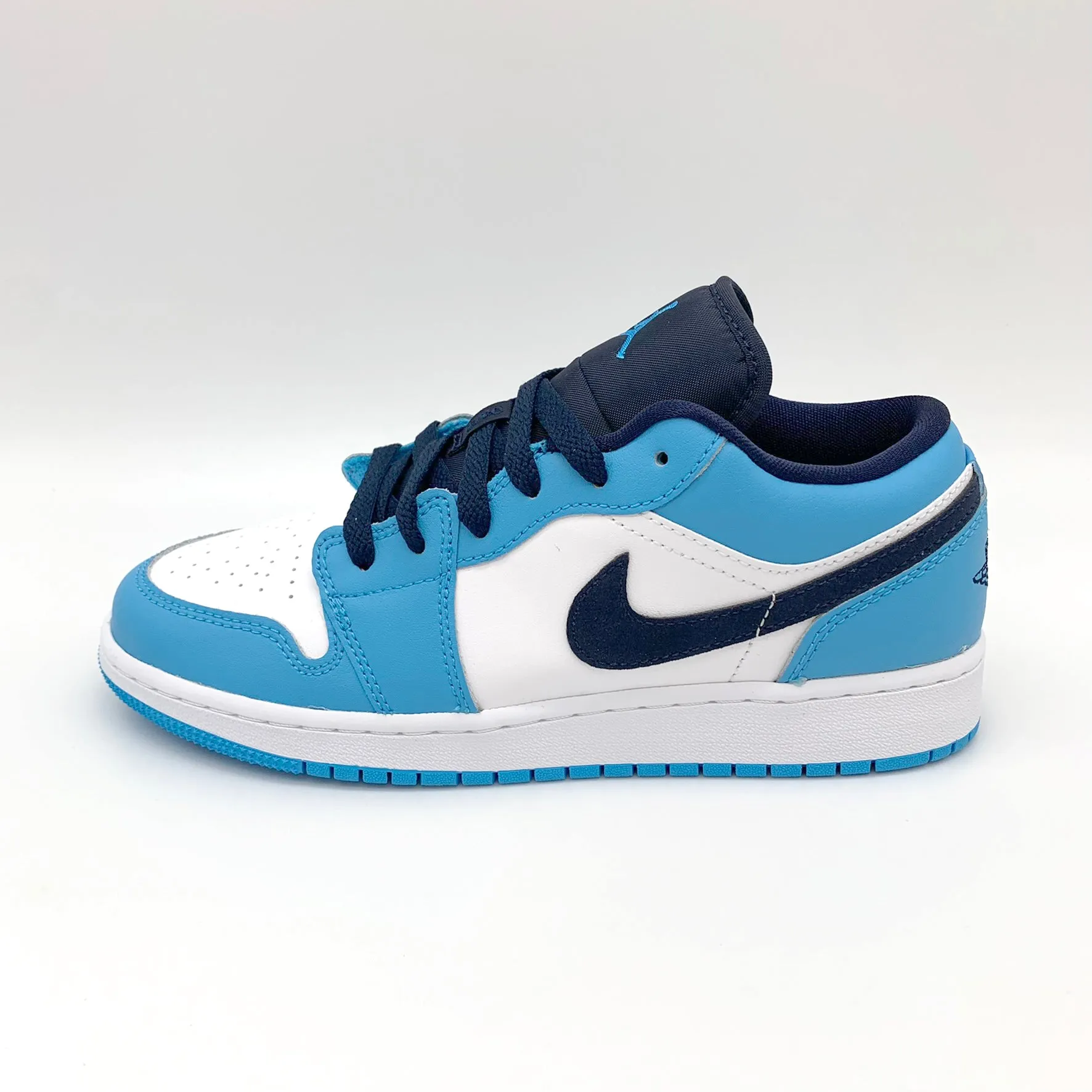 Jordan 1 Low UNC