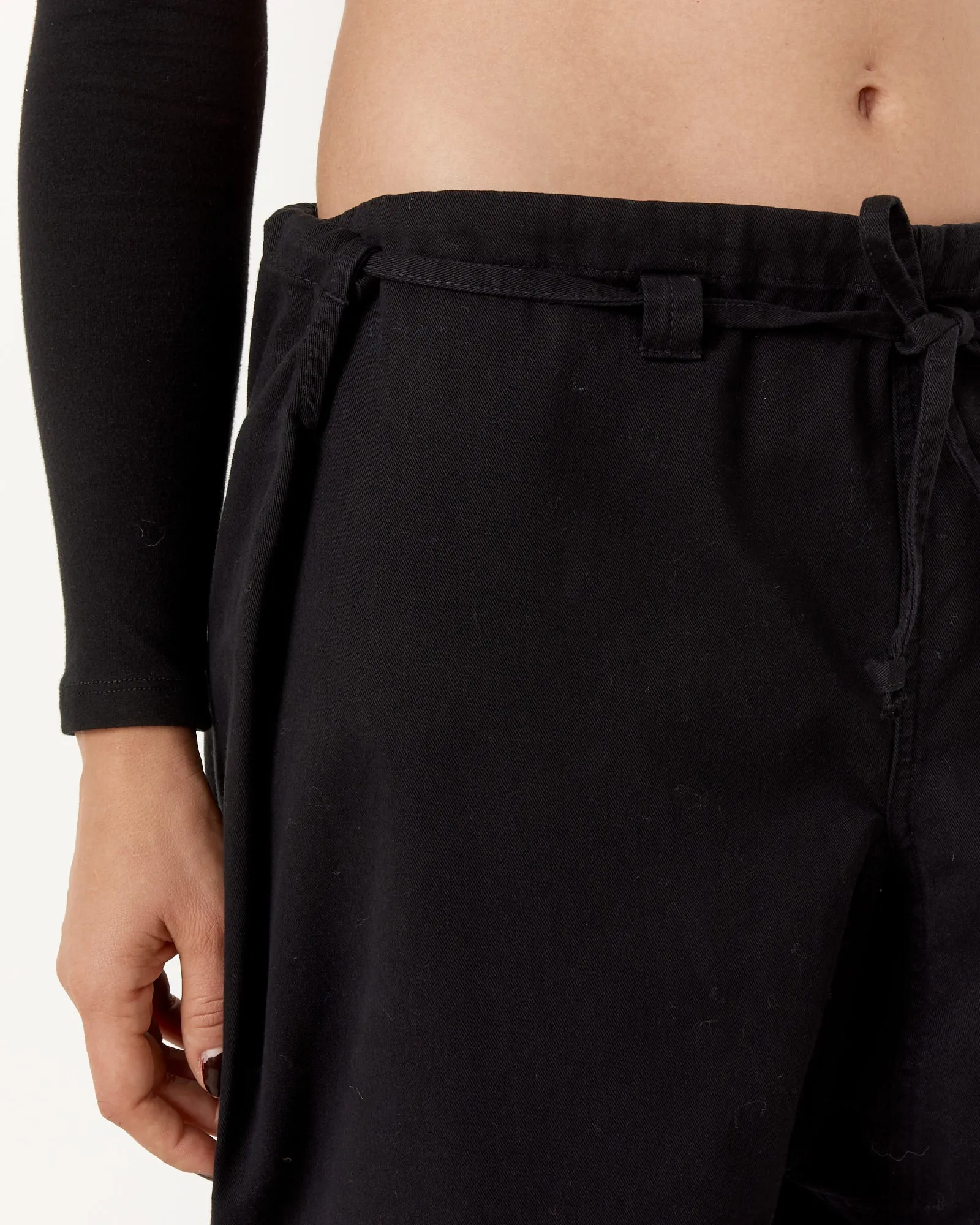 Lou Pant in Black