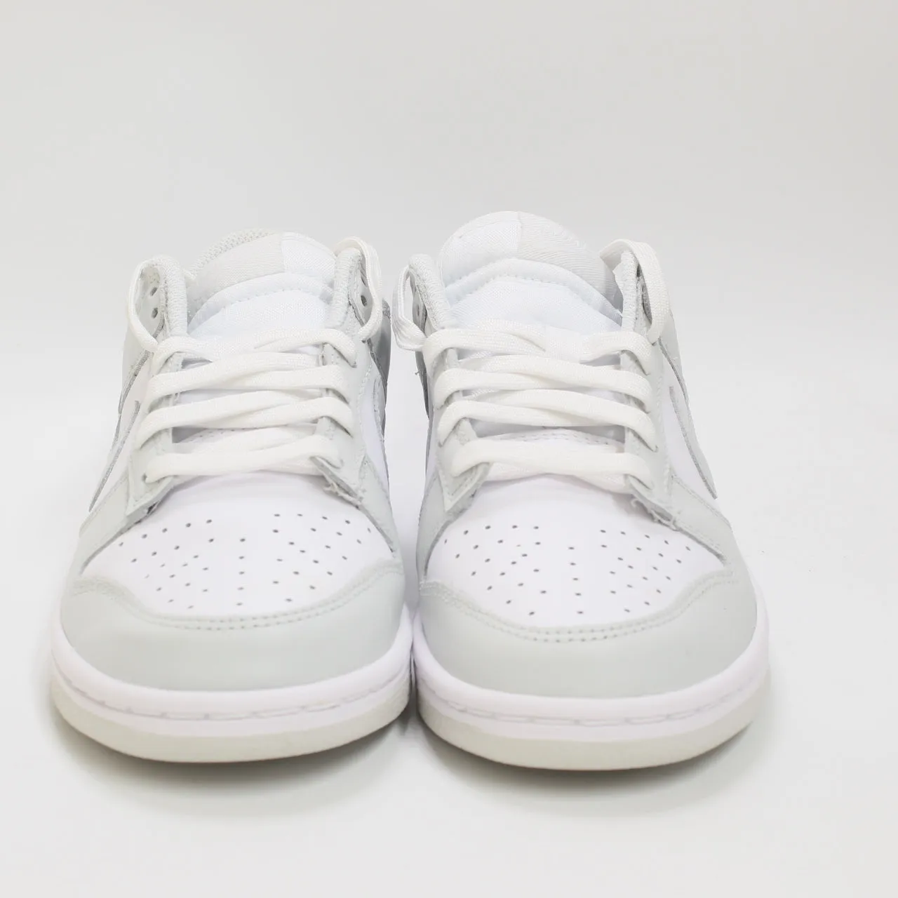 Nike Dunk Low Trainers White Photon Dust White