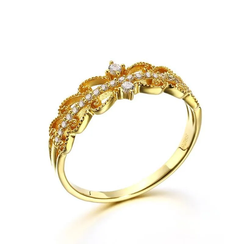 Symmetrical Lace Yellow Gold Ring